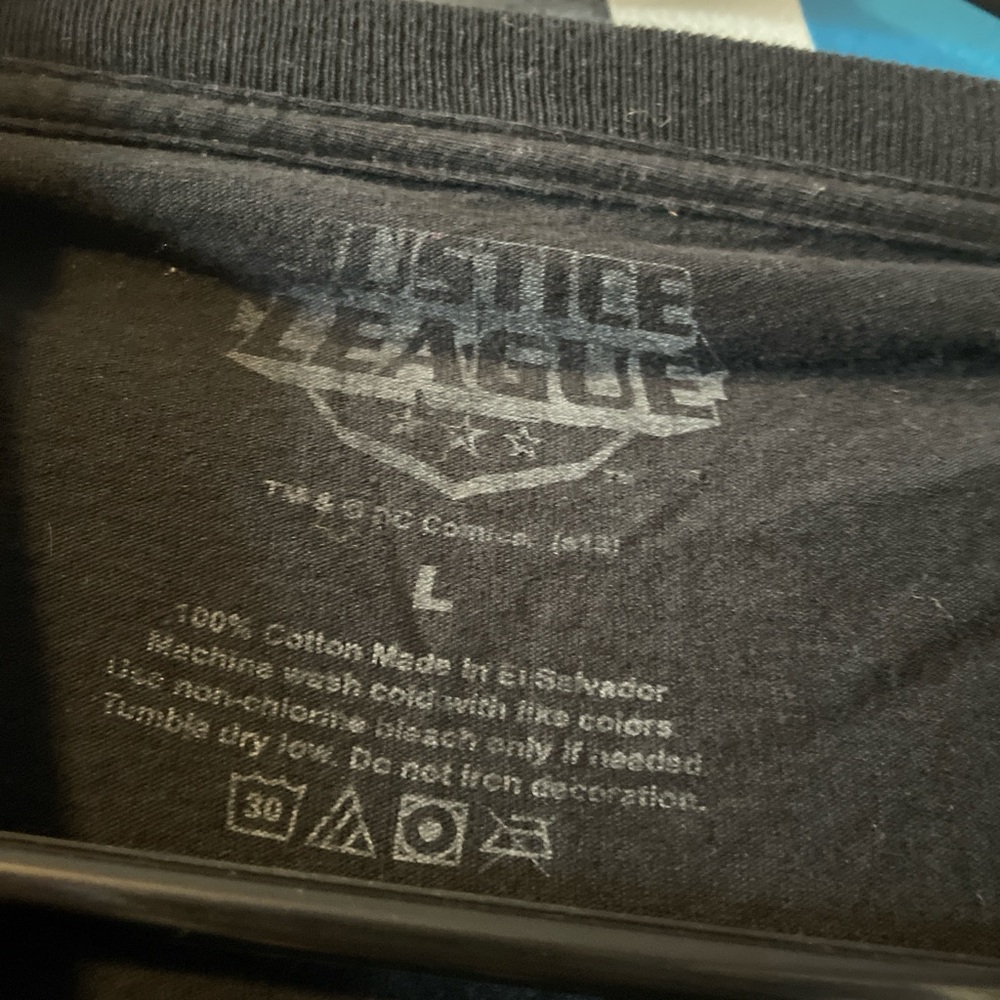 The Flash Tee - Picture 2 of 3